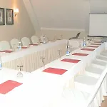 Hotel Fc Infantas De 3*