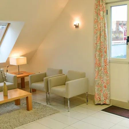 Fc Infantas De 호텔 레온