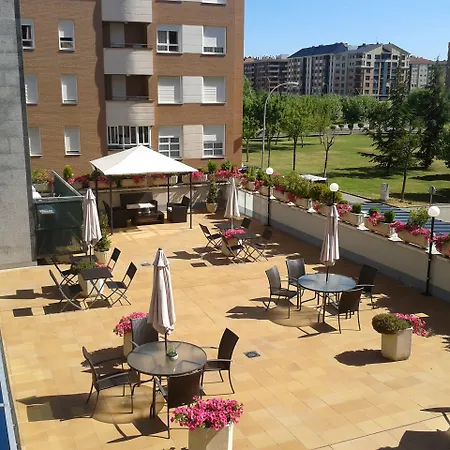 Hotel Fc Infantas De León