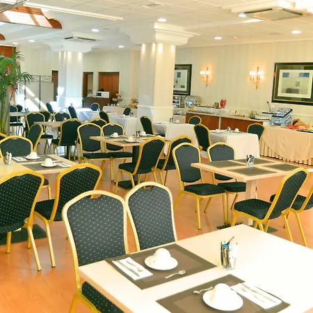 Fc Infantas De Hotell