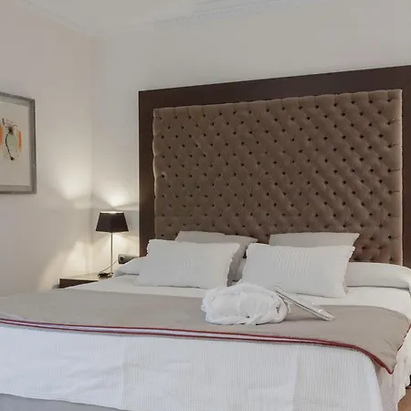 호텔 Fc Infantas De 3*