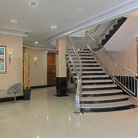 Hotel Fc Infantas De León