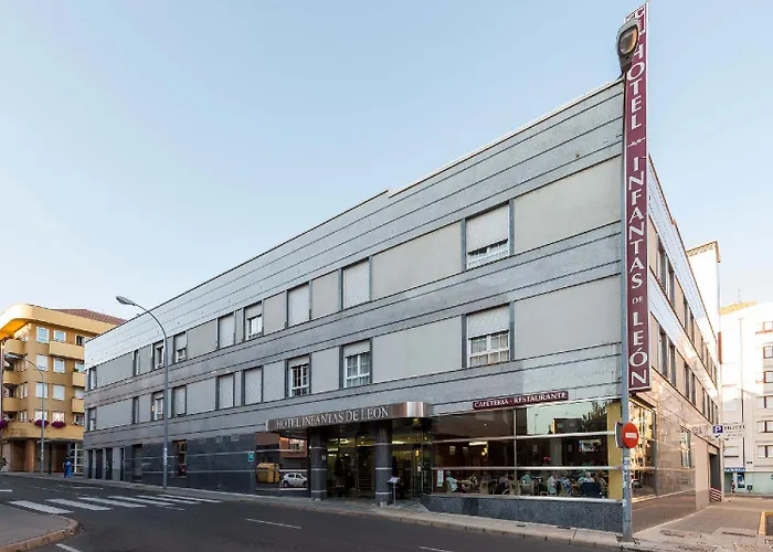 Hotel Fc Infantas De 3*