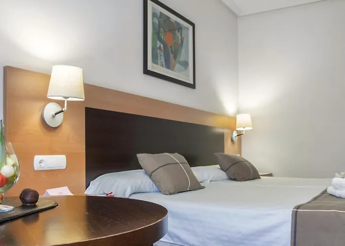 Hotel Fc Infantas De León